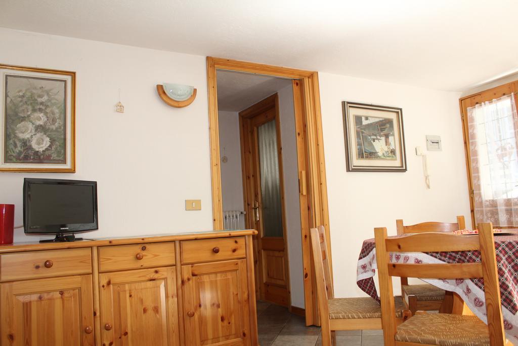 In Perfetto Stile Valdostano Apartment Saint-Vincent Exterior photo