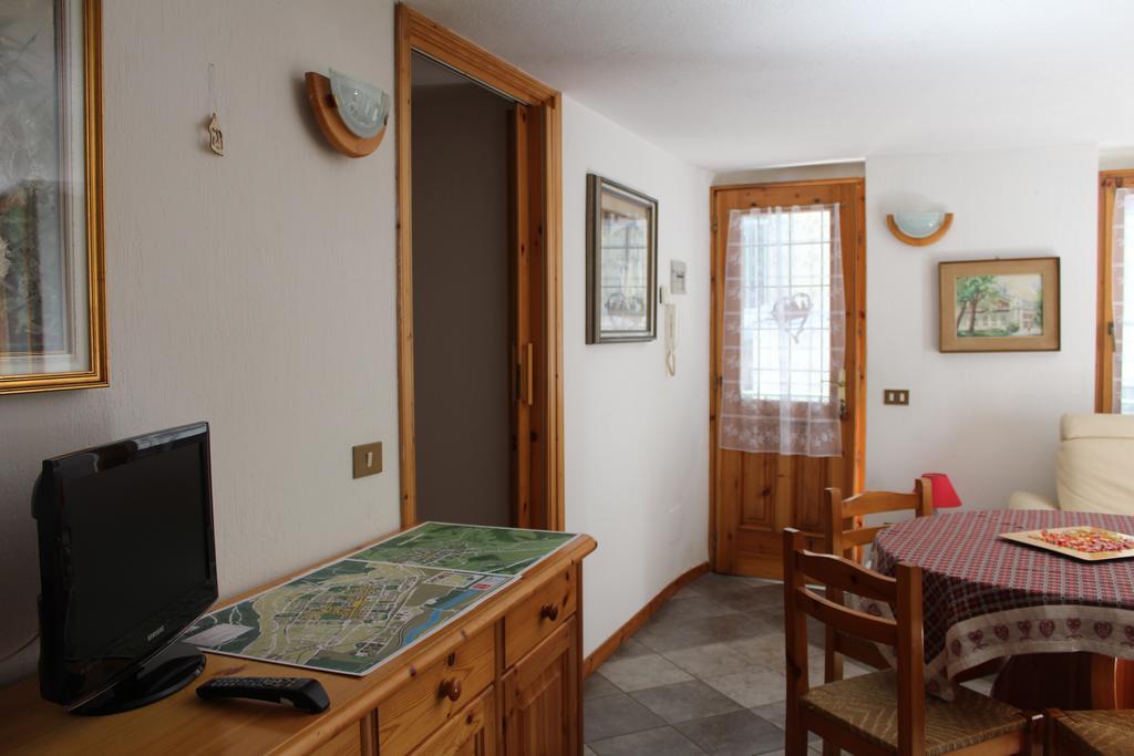 In Perfetto Stile Valdostano Apartment Saint-Vincent Exterior photo