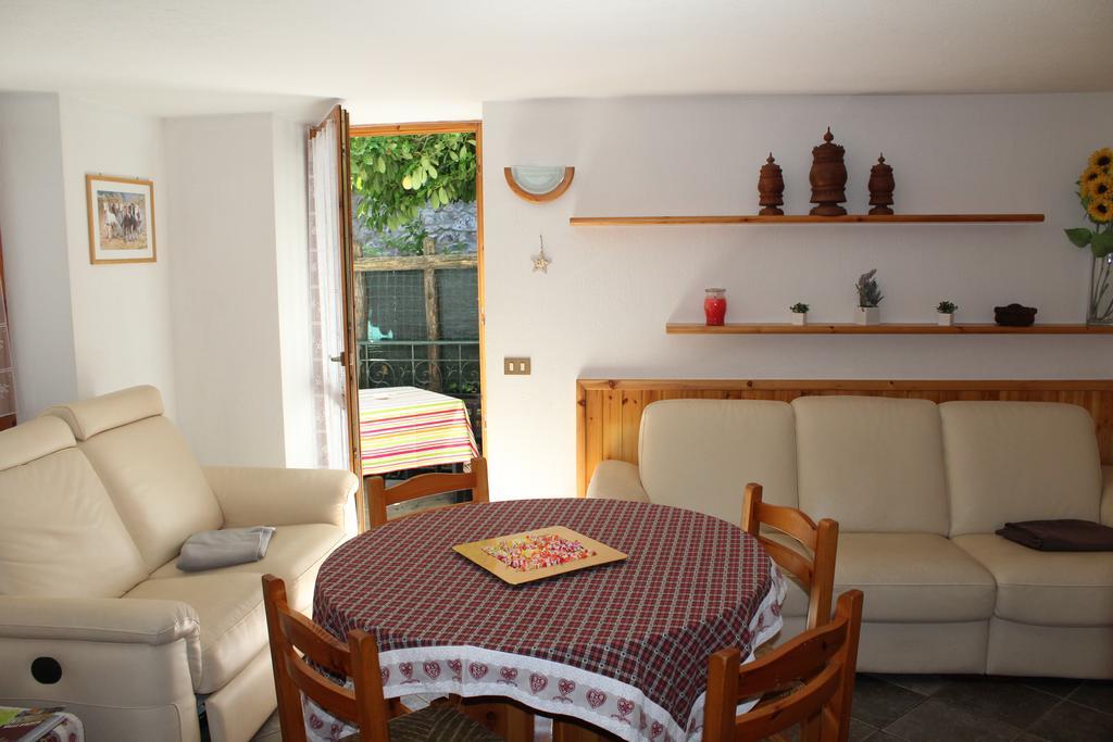 In Perfetto Stile Valdostano Apartment Saint-Vincent Exterior photo