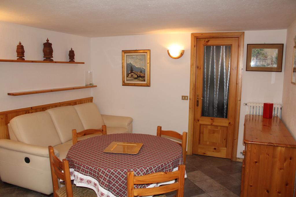 In Perfetto Stile Valdostano Apartment Saint-Vincent Exterior photo